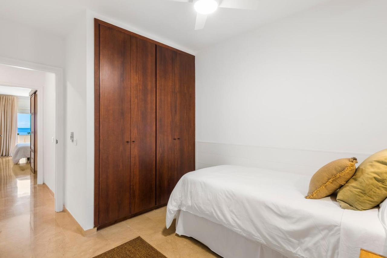 Beach Apartment With Terrace And Private Parking Radazul Luaran gambar